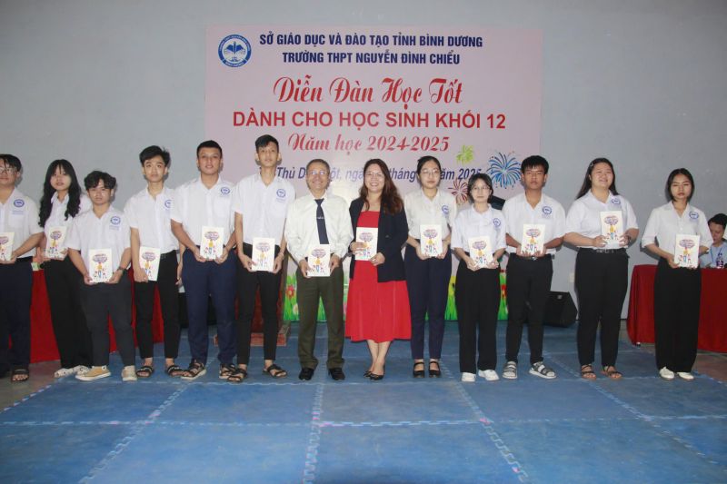 Trường THPT